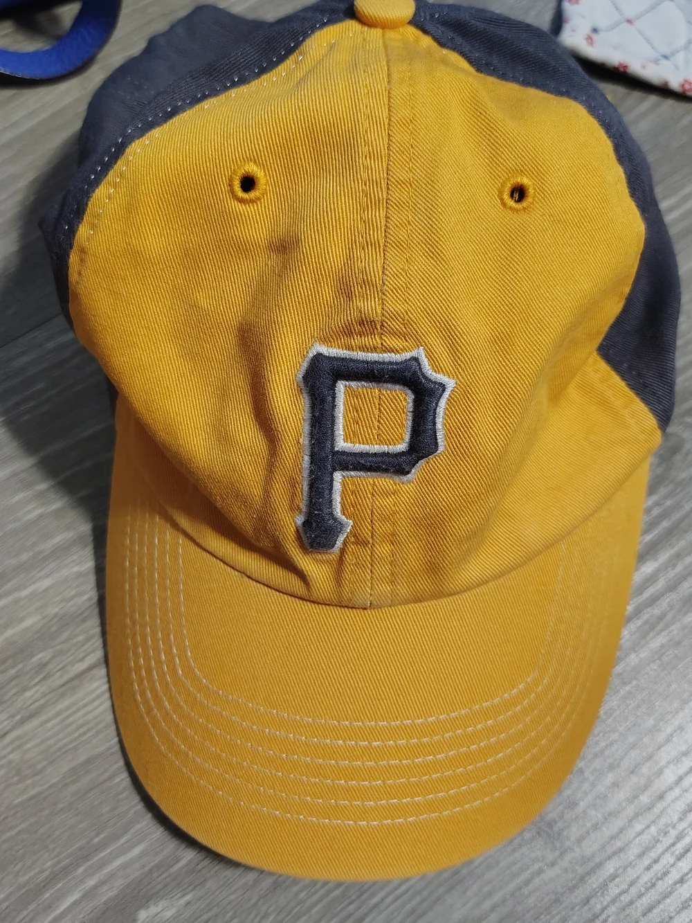 47 Brand Pittsburgh 'P' Baseball Cap in Yellow and Gray